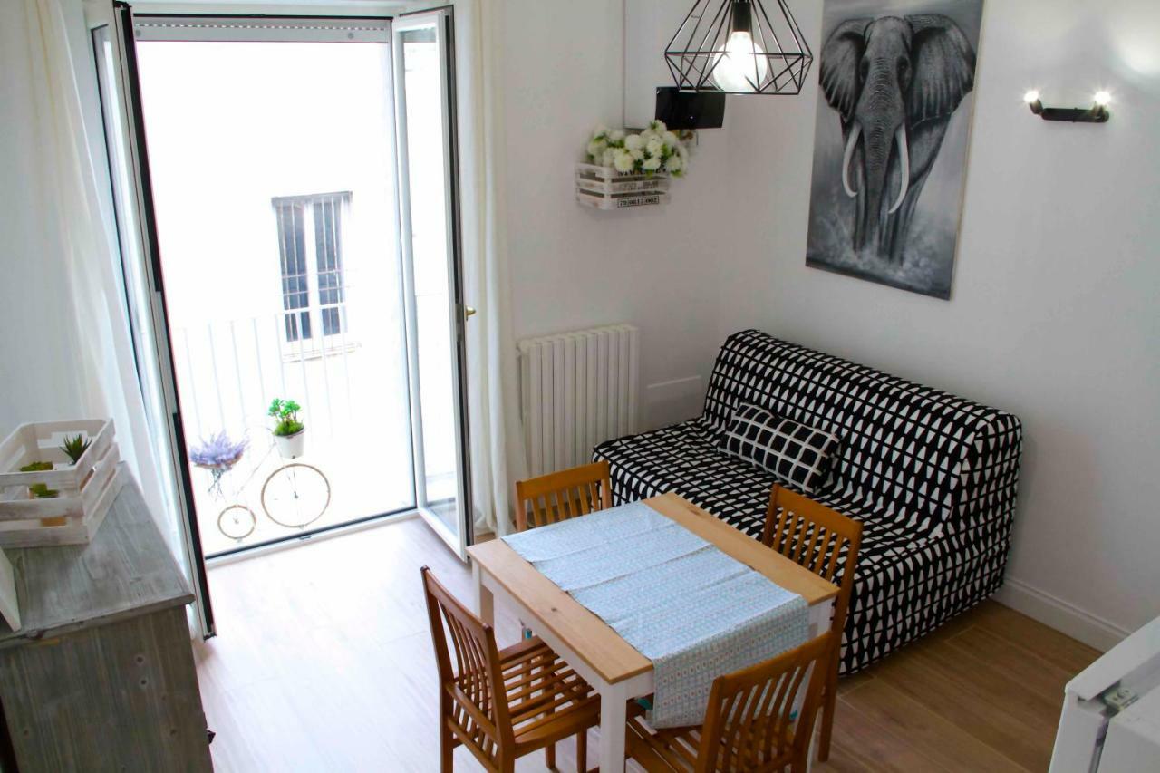 Casa Fabiana Lägenhet Neapel Exteriör bild